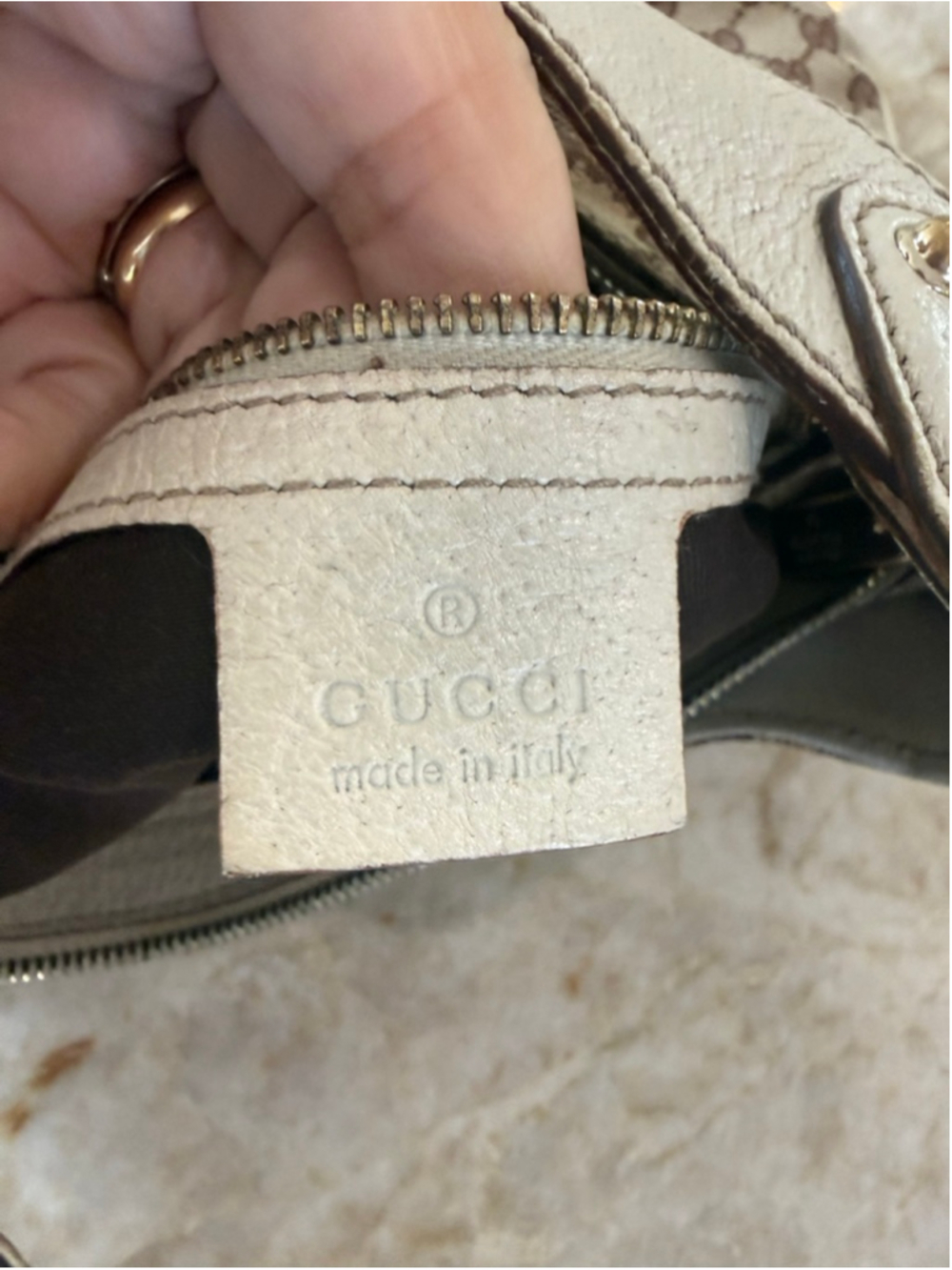Gucci Shoulder Bag Beige Brown, rubs, wear, discoloration. - Picture 13 of 15
